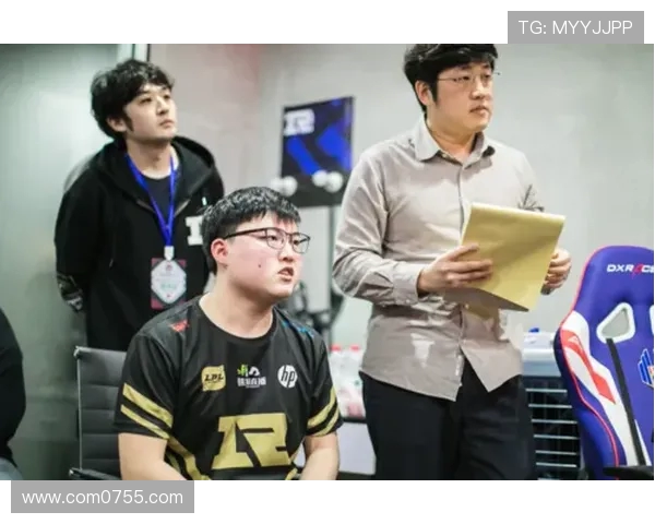 RNG心理素质深度对比分析揭示战队胜负关键因素 RNG心理素质深度对比分析揭示战队胜负关键因素