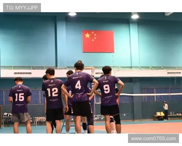 上海排球队在排球比赛经验排名中创下新高引发广泛关注与热议 上海排球队在排球比赛经验排名中创下新高引发广泛关注与热议