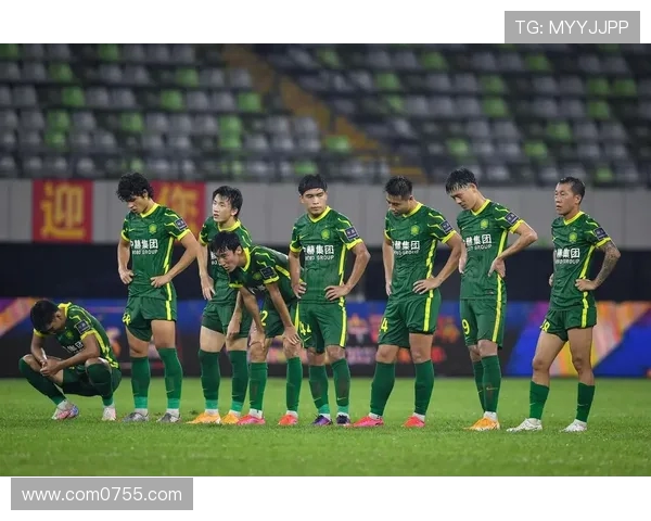 北京排球队状态解析:聚焦球队表现与未来发展方向 北京排球队状态解析:聚焦球队表现与未来发展方向