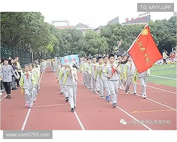 周静专访：从绿茵场到人生舞台的足球旅程回顾与展望