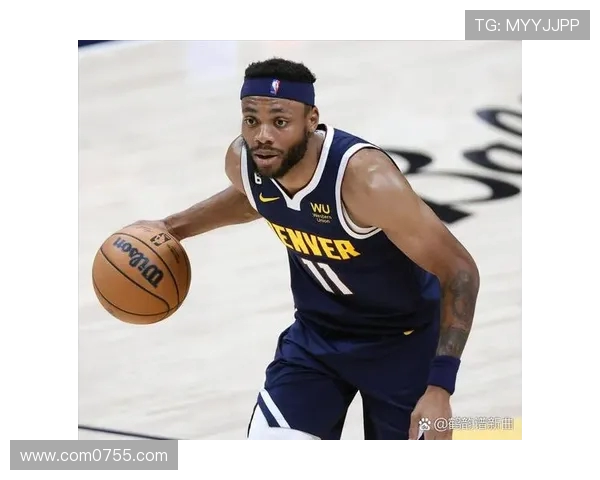 杭州篮球队在联合会杯积分榜中以65分稳居第一名展现强劲实力