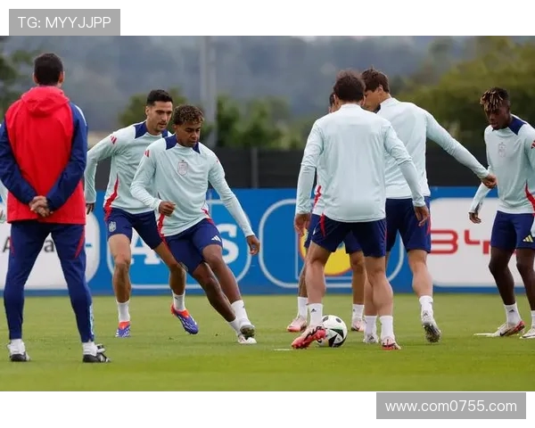 深圳足球队在欧锦赛中的耐力表现分析与启示 深圳足球队在欧锦赛中的耐力表现分析与启示