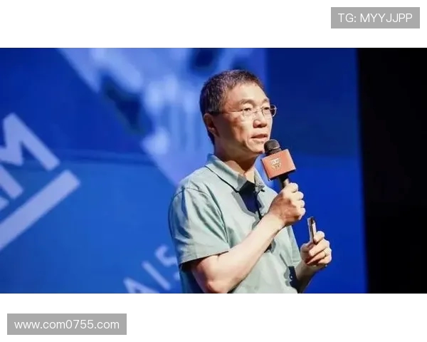 滑板与人生的交响曲：吴军的深度对话与成长之路