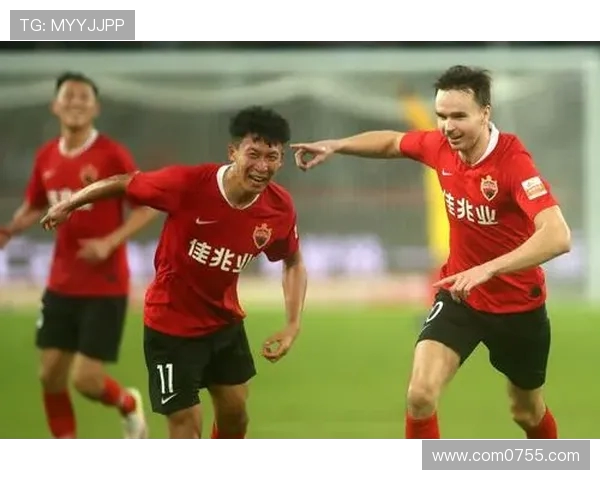 佳兆业与山东鲁能的巅峰对决谁能在赛场上书写新的传奇