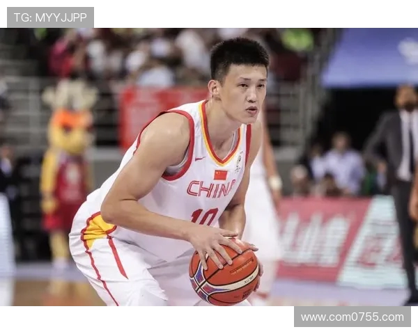 周鹏:从篮球场上的拼搏到人生舞台的精彩转身 周鹏:从篮球场上的拼搏到人生舞台的精彩转身