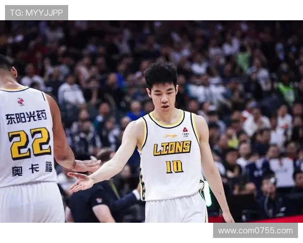 深圳滑板队在马拉松大满贯中的出色表现与实力分析