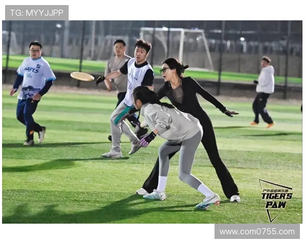 飞盘新手必看：快速掌握飞盘技巧与玩法的全面指南