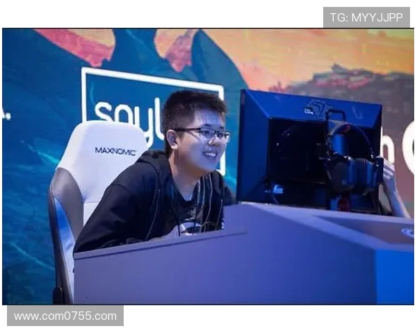 DOTA2巨献：深入解析LNG战队在比赛中的灵活应变策略与战术运用